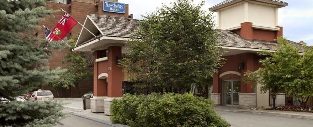 Travelodge By Wyndham Ottawa West מראה חיצוני תמונה